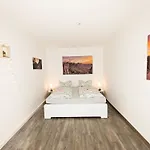 Urlaubsmagie Wiesengruen - Direkt Am Wanderweg - Fuer 6p Apartment Sebnitz