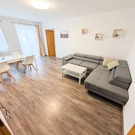 W6 - Gemuetliche In Lichtenhain *