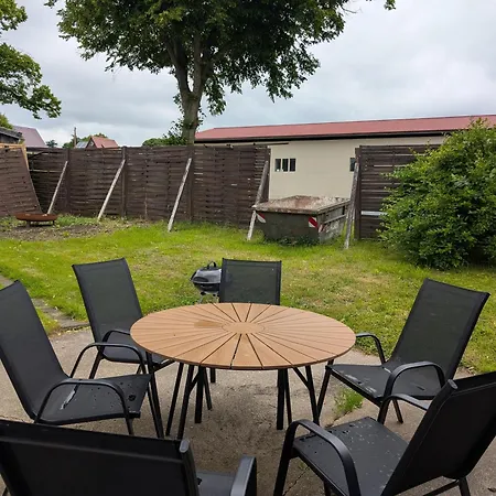 Appartement W6 - Gemuetliche In Lichtenhain *