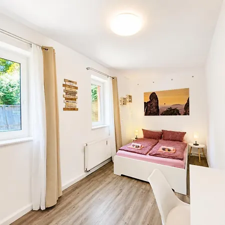 Urlaubsmagie Wiesengruen - Direkt Am Wanderweg - Fuer 6p - W6 *