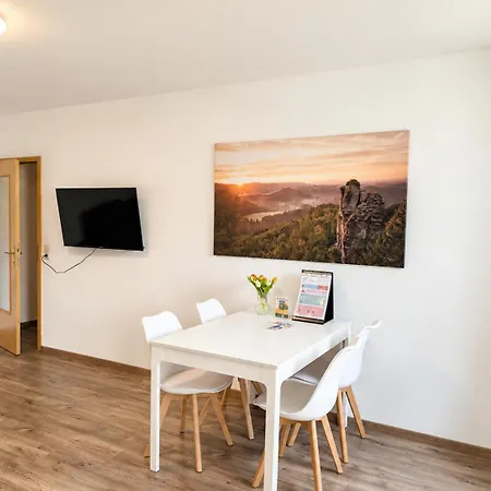 Urlaubsmagie Wiesengruen - Direkt Am Wanderweg - Fuer 6p - W6