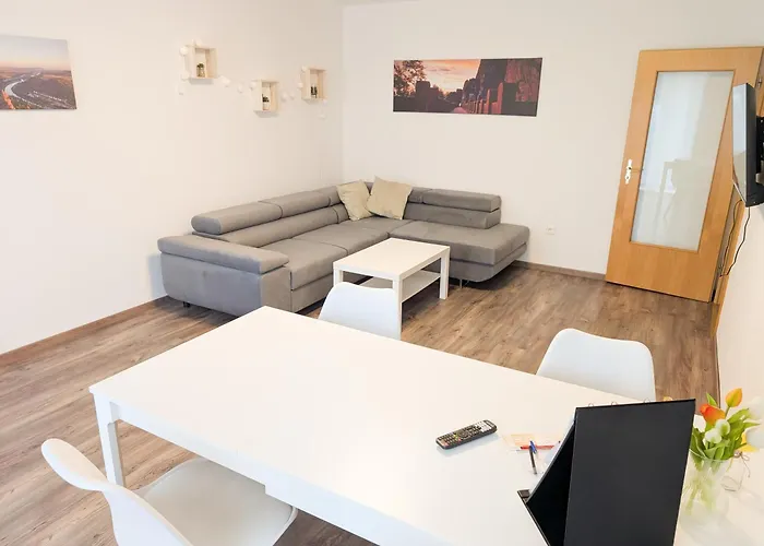 W6 - Gemuetliche In Lichtenhain